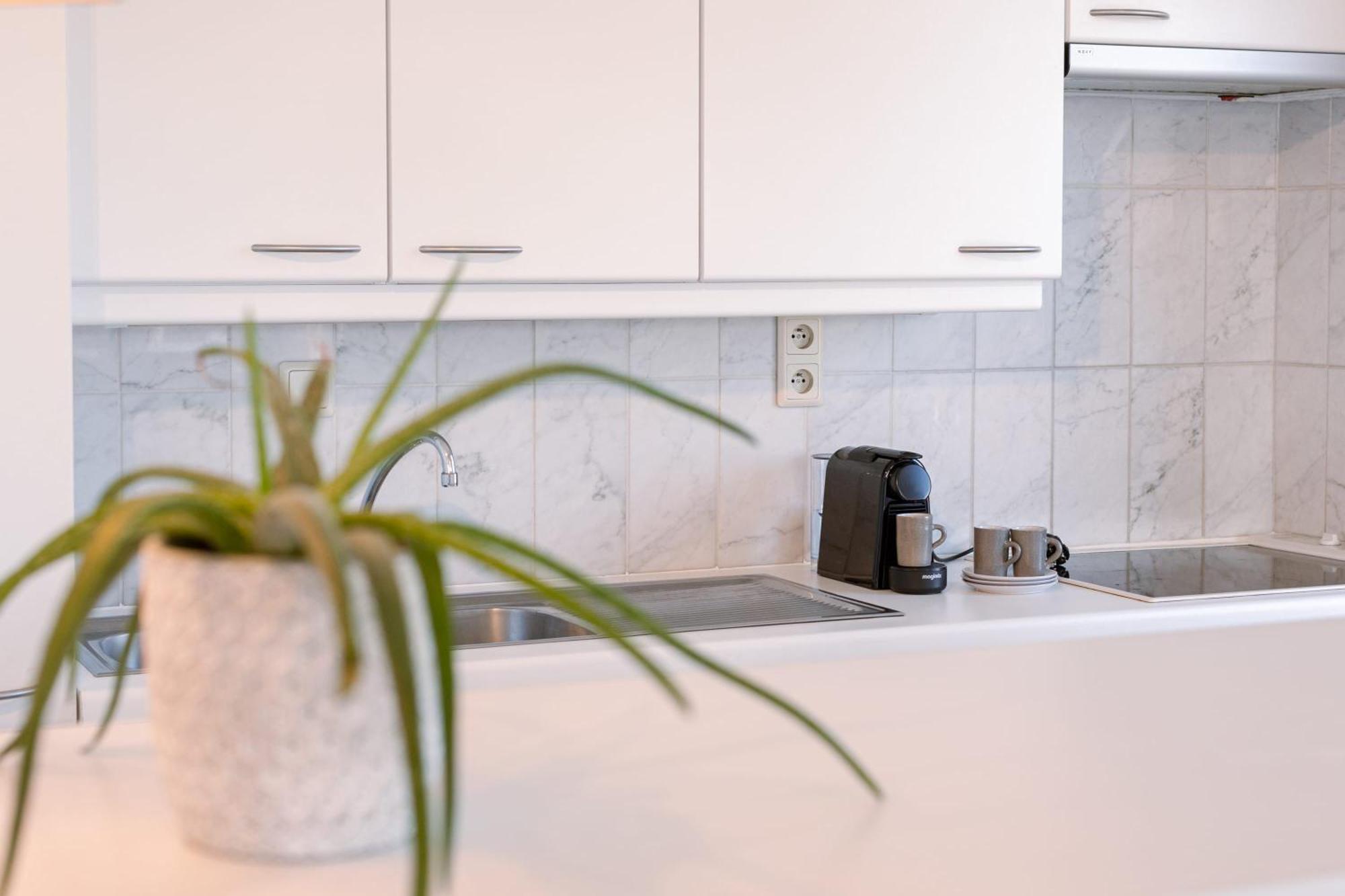 Huswell - Spacious & Modern Sea View Apartment With Garage Oostende Dış mekan fotoğraf